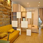 شقة Residenze Civitas *