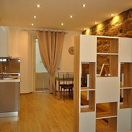 Residenze Civitas * أولبيا